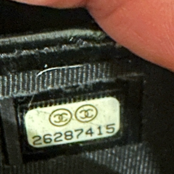 CHANEL CC Lambskin Leather Chevron Flap Wallet - Picture 7 of 7